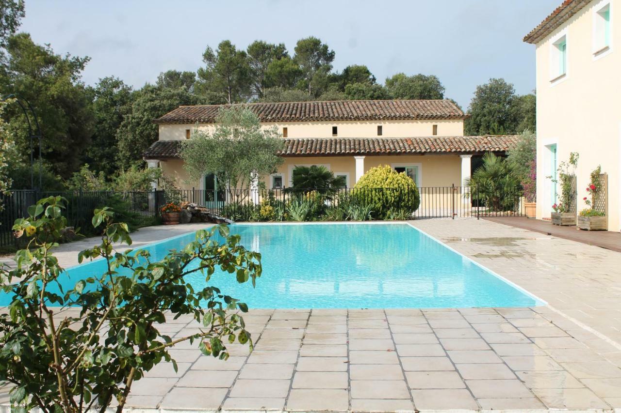 Entre Ciel Et Terre Villa Besse-sur-Issole Exteriör bild